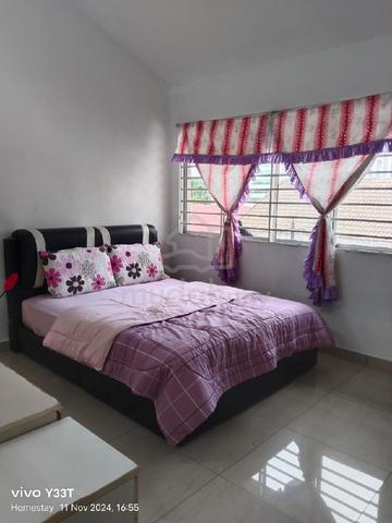 Cheap Room Klang 1