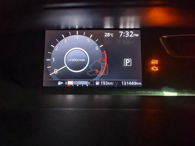 2019 Nissan SERENA 2.0 PREMIUM HIGHWAY STAR (A) - 4