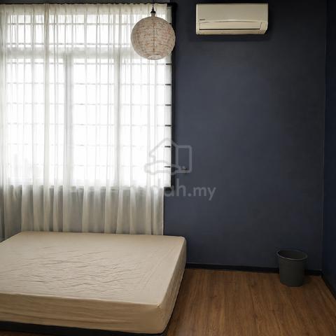 Room for rent 1