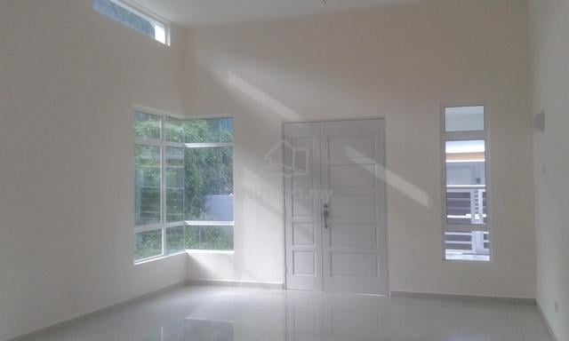 Melaka Jasin Partially Furnished Semi-Detached House For Rent 1