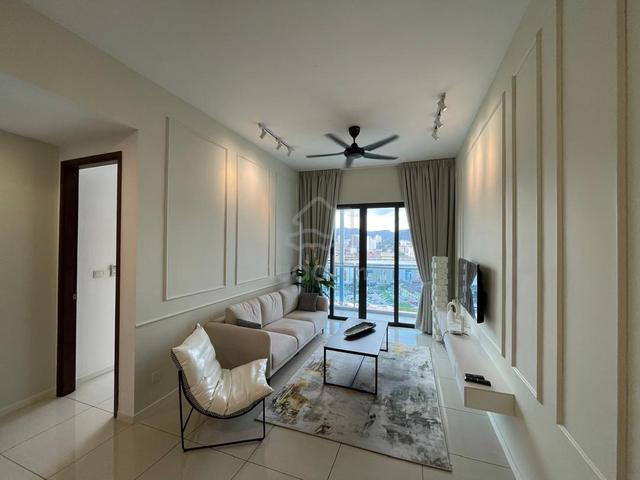 Queens Residences Q1 @ Queens Waterfront 1
