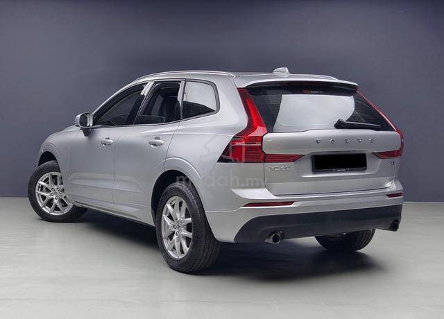 ORI-2018 Volvo XC60 MOMENTUM 2.0 T5 FACELIFT (A) - 2