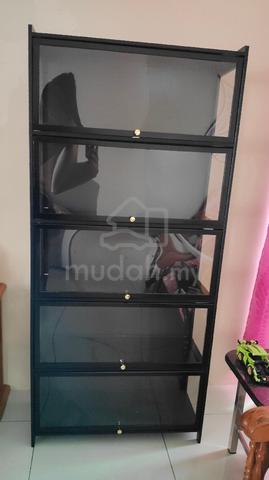 Display Rack - photo 2 of 3