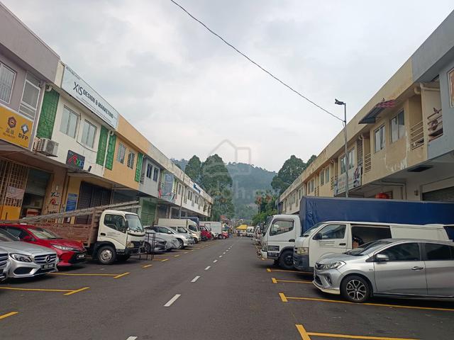 2 storey shop 22x60 Factory Warehouse Ampang Near Bandar Baru Ampang 1