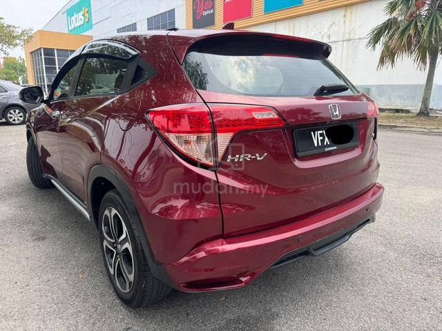 2017 Honda HR-V 1.8 V 1 YEAR WARRANTY FULOAN (A) - 4