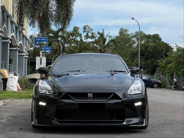 2017 Nissan GT-R 3.8 RECARO (A) UK SPEC - 2