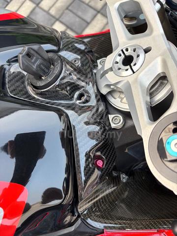 Ducati 1199 Panigale - photo 7 of 10