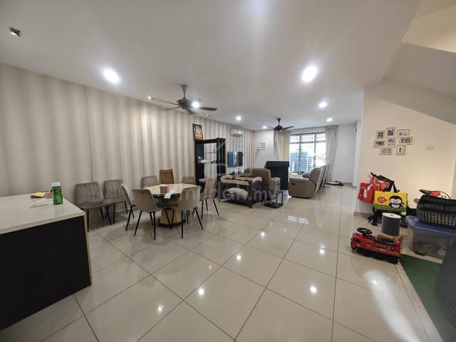 Ehsan Heights @ Taman Ehsan Jaya 2.5 Storey Terrace House For Sales 1