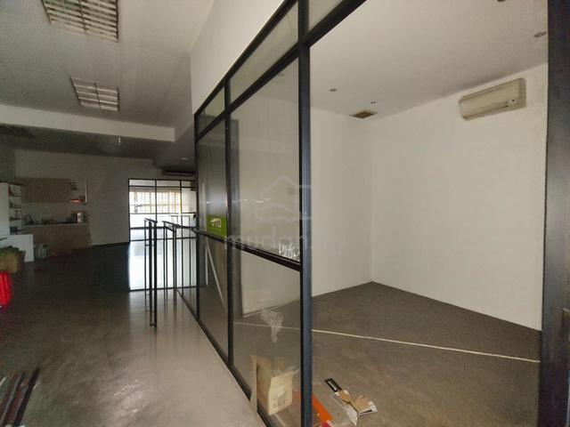 1st Floor Shop Office PSK Pusat Perdagangan Seri Kembangan Serdang 4