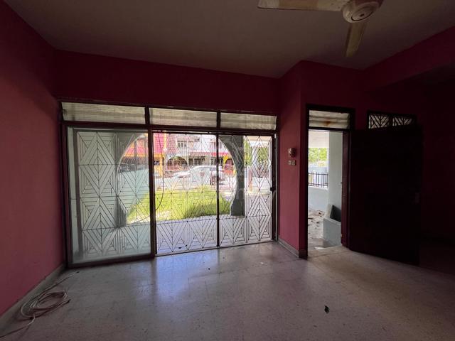 1.5 Storey House for Sale in Seremban 1