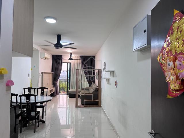 KL Traders Square Residences 1