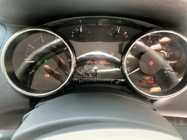 2013 Peugeot 5008 1.6 THP (A) - 3