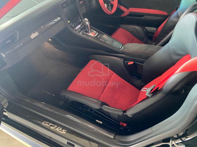 2018 Porsche 911 3.8 GT2 RS Weissach Pack - 4