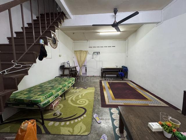 TAMAN DESA, KLUANG - Rumah Murah Kos Rendah 2 Tingkat / Extend Dapur 1