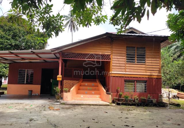 Rumah Kampung Luas Cantik Chenderong Balai 1
