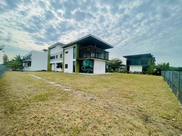 Ficus Peak Semi-D Corner, Denai Alam, Elmina Land Area [8,875.81sqft] 1