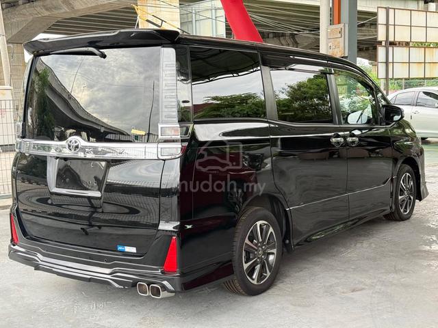 2021 VOXY 2.0 ZS KIRAMEKI 3-8ys warranty/free serv - 2
