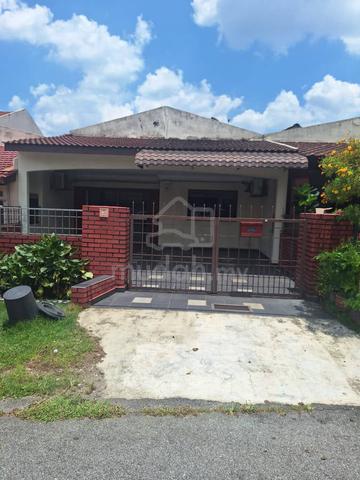 SS12 Subang Jaya Single Storey Terrace House Near Sunway Pyramid - Let 1