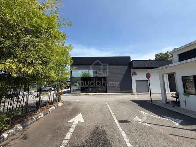 4S Commercial Unit Beside Town Main Road for Sale at Rawang 1