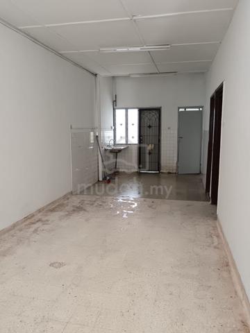 rumah untuk sewa taman sri muda 1