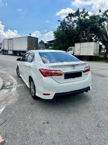 2011 Toyota COROLLA ALTIS 1.8 G (A) FULL LOAN ✅ - 2
