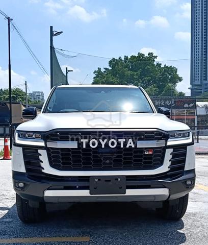 {GRD 6A 5K MIKG} Toyota LAND CRUISER GR 3.5 PETROL - 3