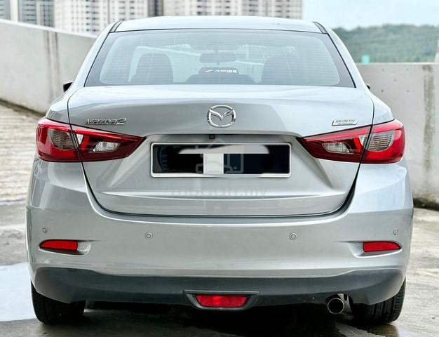 2015 Mazda 2 1.5 MY2015 (A) - 4