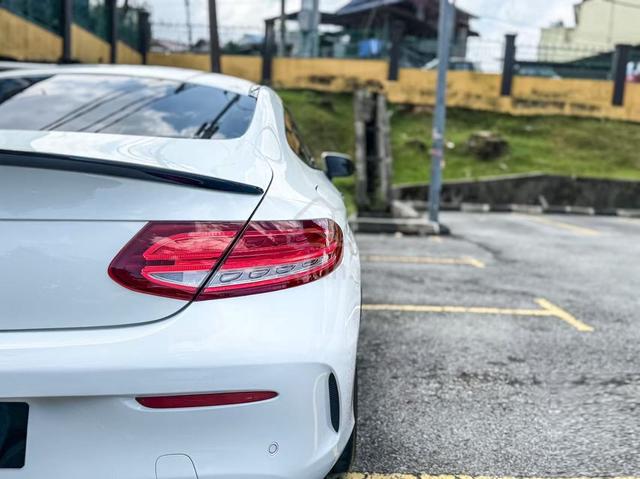 Mercedes Benz C250 2.0 COUPE AMG Convert C63 36kMI - 5