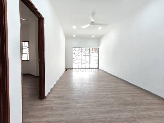 Taman Puteri Wangsa Single Storey House For Rent 1