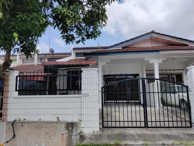 Johor Kluang Freehold 1-Storey Terraced House For Sale 1