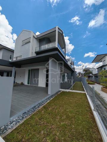 La Promenade 3 Storey Semi Detached For Sale 1