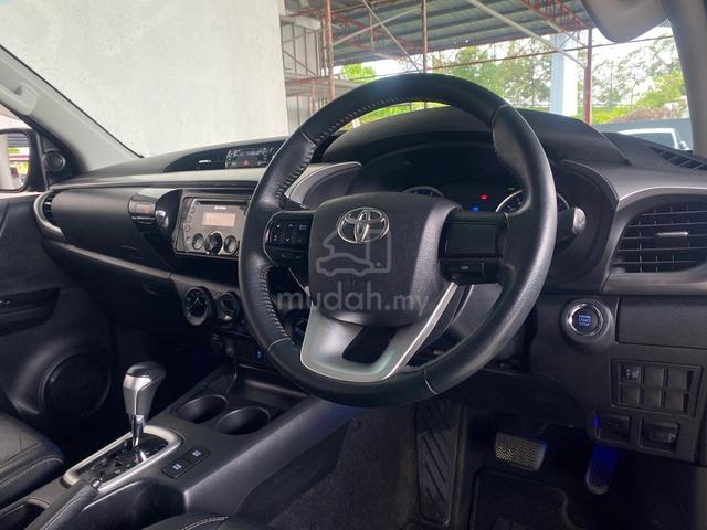 Toyota Hilux 2.4 G Facelift (A) Full High Grd Spec - 3