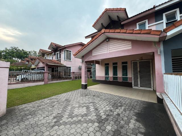 Sale Aman Perdana Klang Semi D House 32x75 Renovated Guarded 1