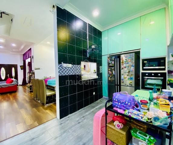 RENOVATED+SPACIOUS HOUSE🔥🔥 3 Storey Terrace De Puncak Ukay, Ampang 3