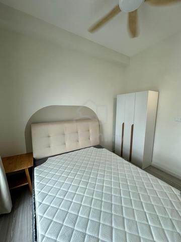 Meta City Residence, Walking distance MRT2- Tmn Putra Permai Station 5