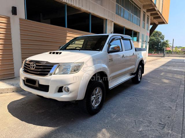 Toyota Hilux Vigo 3.0 G - 2