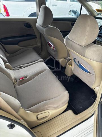 2008 Honda STREAM 2.0 i-VTEC RSZ (A) - 4