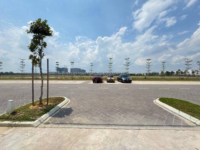 Facing Open TERMURAH🔥 Fully FURNISHED landed Ground Extra Parking 1