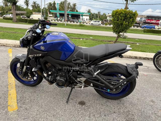 2020 Yamaha MT-09 MT09 V2 TCS ABS Mileage 10K KM - photo 5 of 7