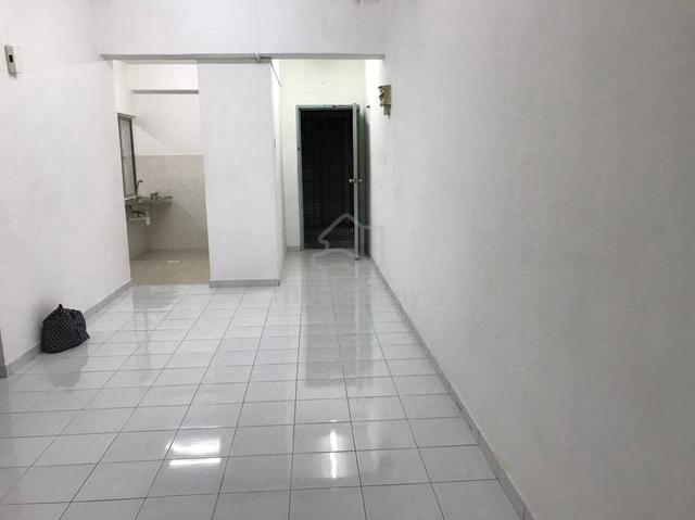 Sri Kenari Apartment 1