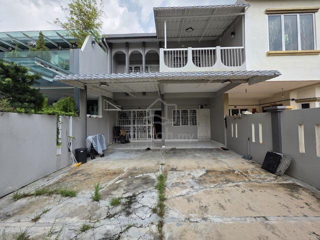 Double Storey Terrace House Taman Teluk Pulai Klang 1