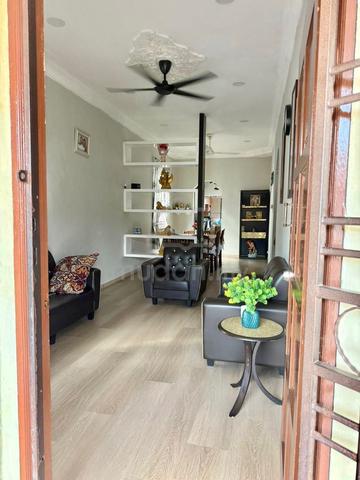 Bukit Indah Single Storey Terrace House Renovated near Tuas Iskandar 1