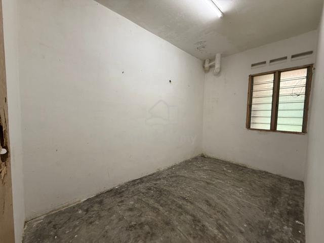 Kota Masai Jalan Tembikai Rumah Kos Rendah 2 Tingkat Pasir Gudang 4