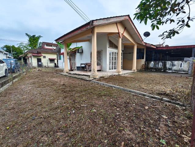 ENDLOT with LAND | FREEHOLD Single Storey Tamuhill Batang Kali 1