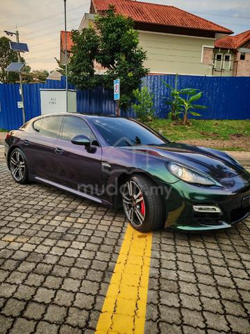 2012 Porsche PANAMERA 4.8 GTS 970 (A) - 1