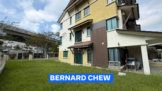 [ Corner Unit Big Compound] Southbay Residence Batu Maung Bayan Lepas 1