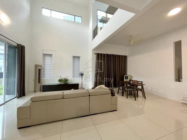 3 Storey Bungalow For Sale Taman Carnation Freehold Gated Guarded 1