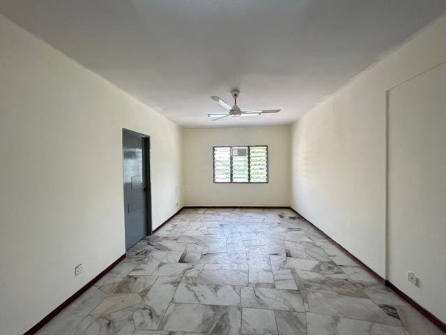 Flat PKNS Seksyen 7 Shah Alam 1