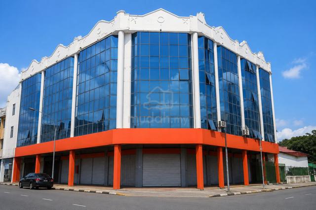 Kluang - 3 Unit 4 Storey Commercial Property For Sale 1