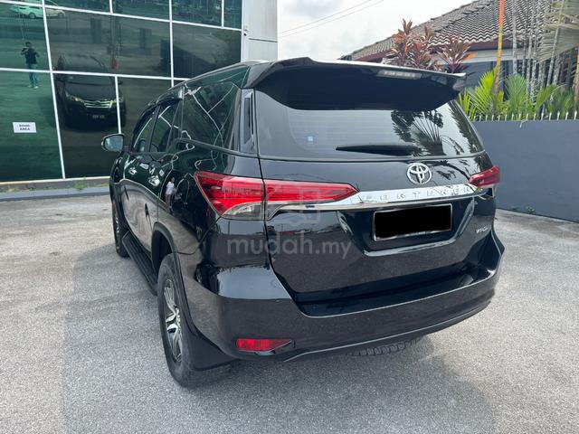 2017 Toyota FORTUNER 2.4 VRZ 2GD-FTV (A) - 4